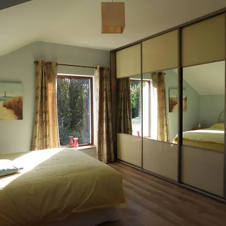 Peaceful, Scenic Family *