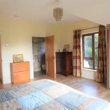 Peaceful, Scenic Family