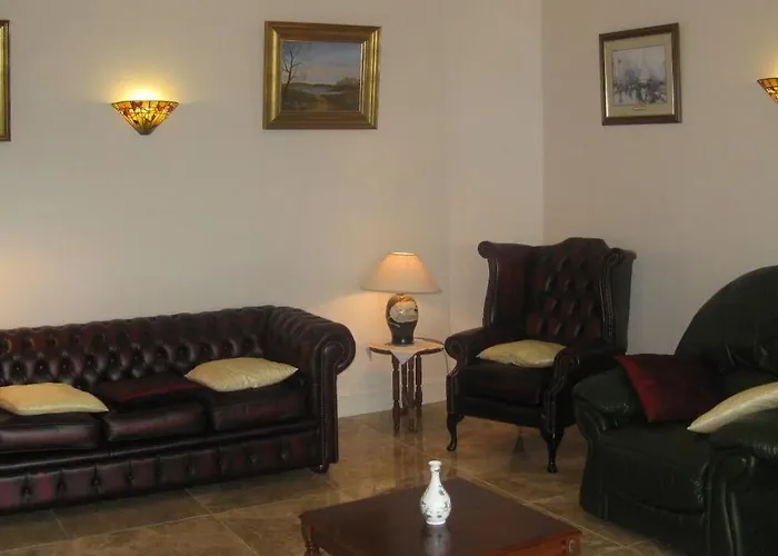 Semesterbostad Peaceful, Scenic Family Sligo